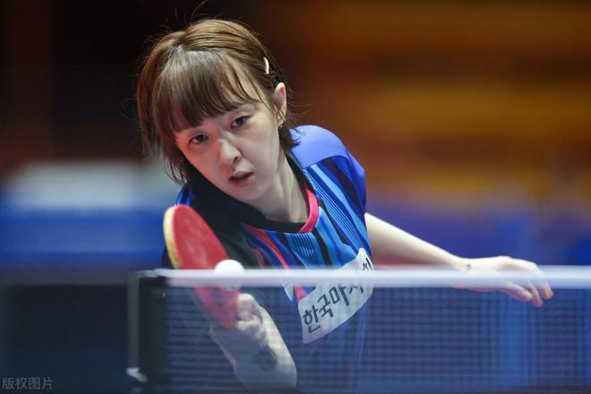 篮球篮网锁定前八席位，季后赛形势明朗