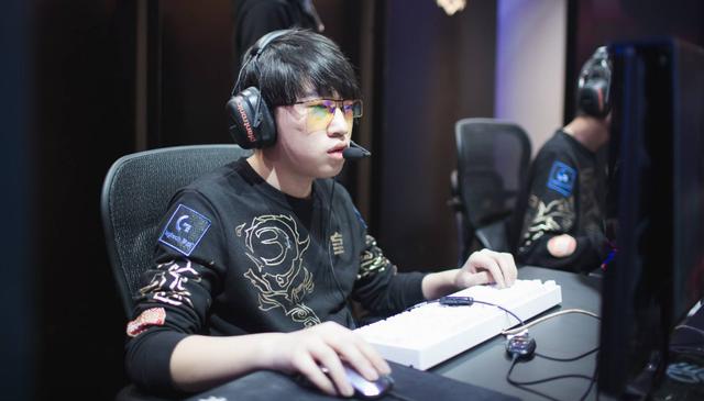 津媒谈国足选帅：本土“少壮派”教练的优势不容忽视