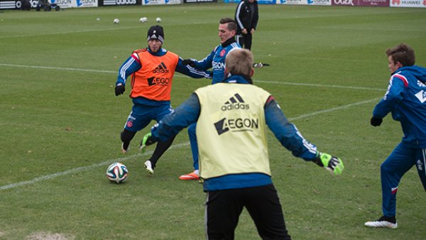 己在比赛中 己在比赛中